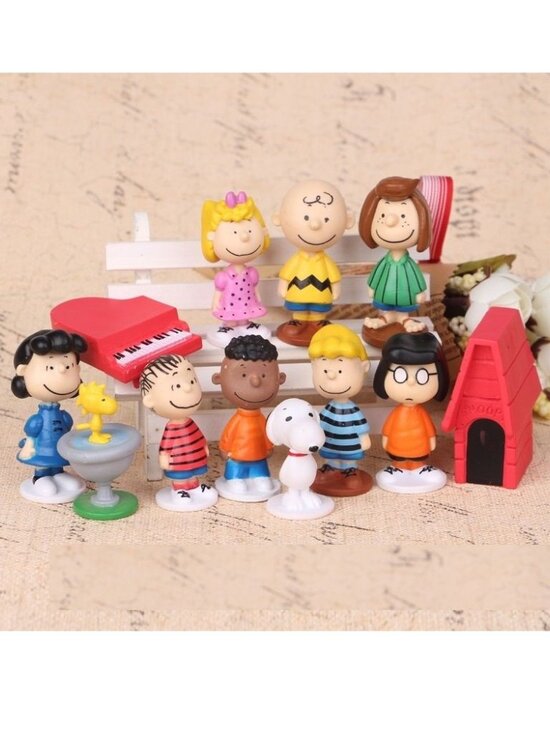 Other - Peanuts Charlie Brown Snoopy Playset 12 Figure Cake Topper Toy Set Collectible